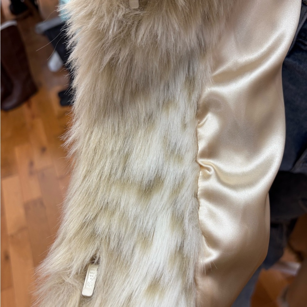 Dennis Basso Full Length Faux Fur Coat Size 1X - Picture 5 of 9